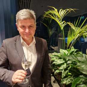 Ερώτηση Φαραντούρη στην Κομισιόν για δασμούς σε κρασιά και αλκοολούχα ποτά από τις&nbsp;ΗΠΑ